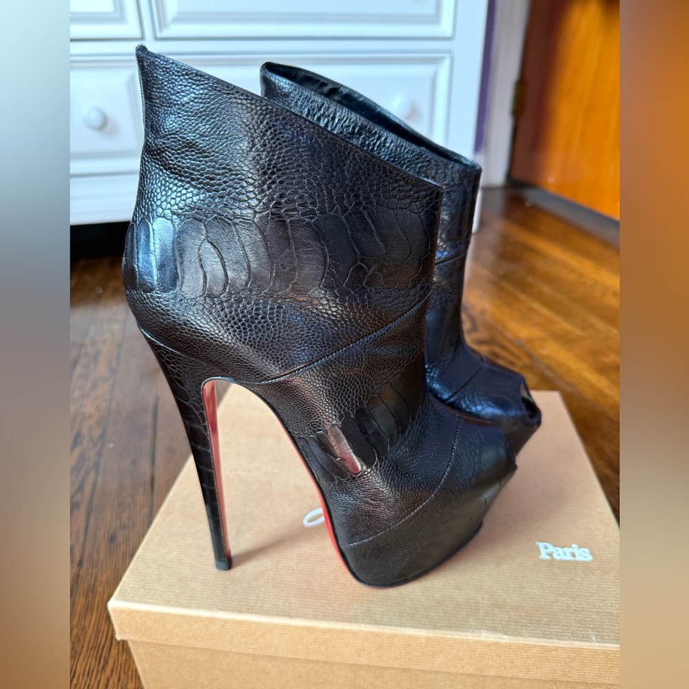 Christian Louboutin black boudubou Ostrich leather peep boots 39 IT